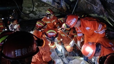 液體硅膠廠家心系地震災(zāi)區(qū)，祈禱平安